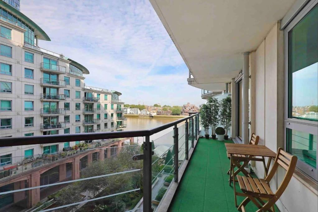 Stunning 2 Bed Thames River View - Central London Exteriör bild