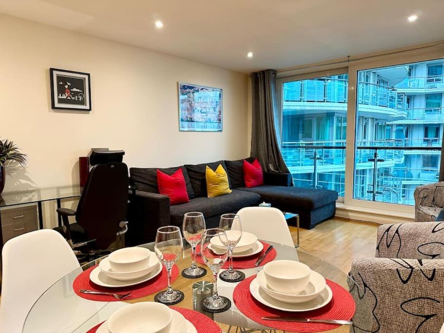 Stunning 2 Bed Thames River View - Central London Exteriör bild
